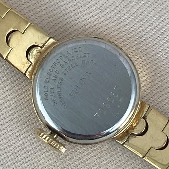 Vintage 1971 Bulova \